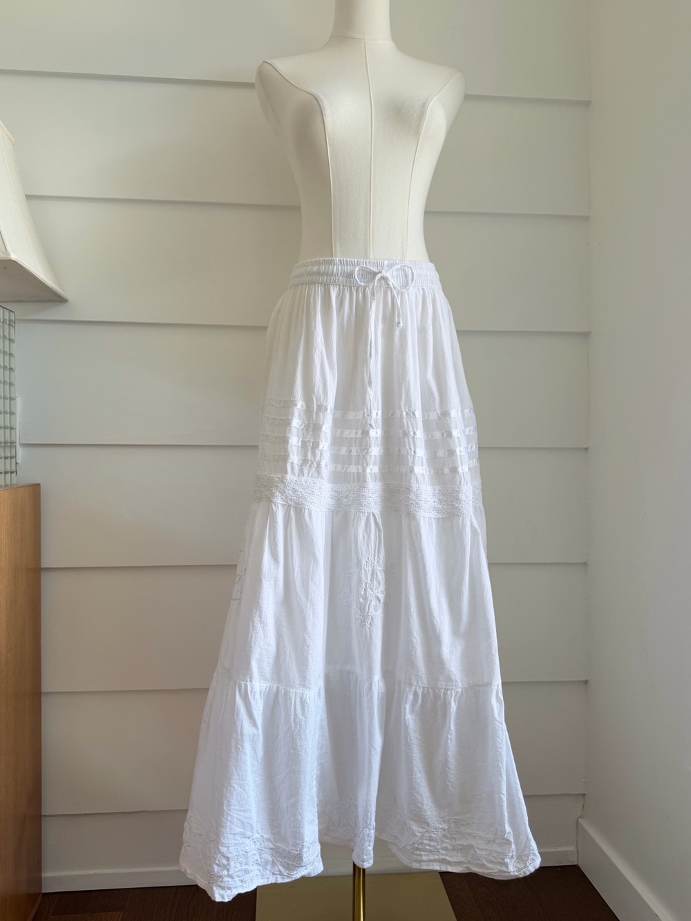 Vintage White Cotton Maxi Skirt Boho Skirt—Noah Kahan Concert???🎵